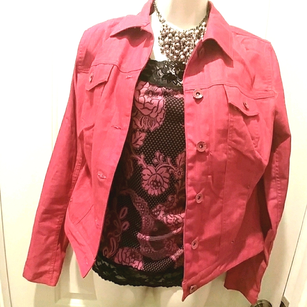 NEW DIRECTIONS red button down, size small